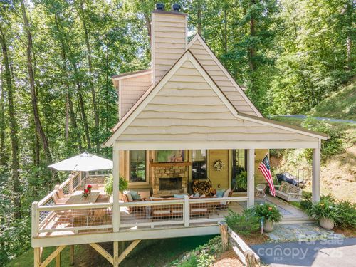 218 Pepperbush Ln, Tuckasegee, NC, 28783 | Card Image