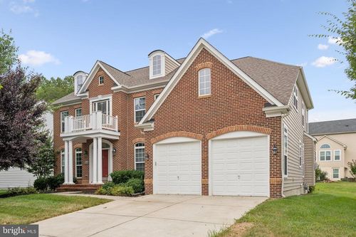 2105 Lake Forest Dr, UPPER MARLBORO, MD, 20774-8963 | Card Image