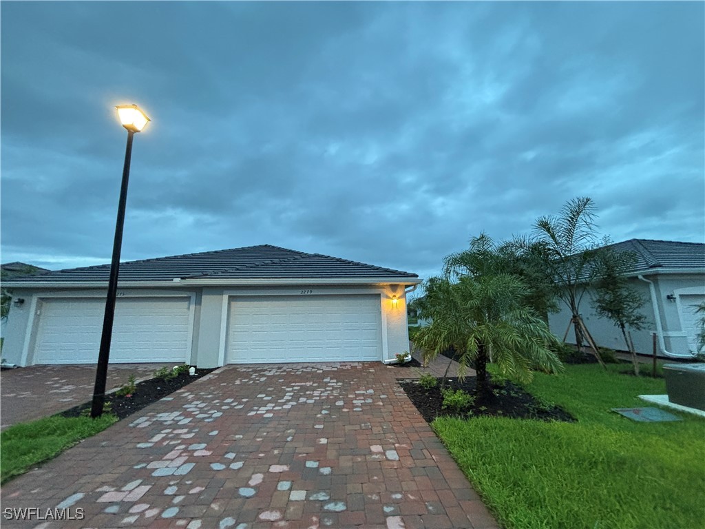 2279 Dragonfruit Way, For Rent in NAPLES Zoocasa