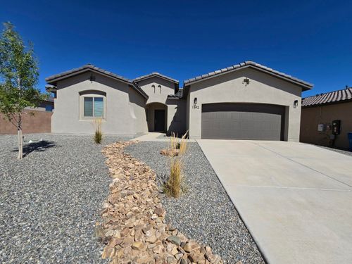 1592 Valle De Colores St Nw, Los Lunas, NM, 87031-9158 | Card Image
