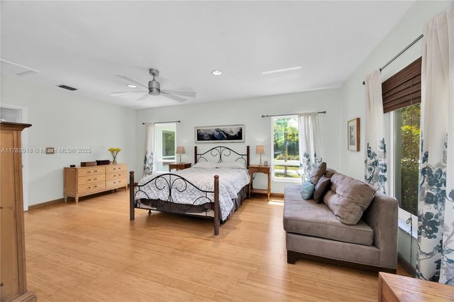 9401 Sw 69 Th Ct, House other with 5 bedrooms, 4 bathrooms and null parking in Pinecrest FL | Image 33