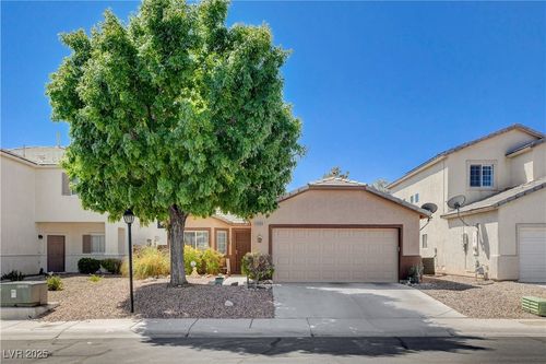 5009 Royal Lake Ave, Las Vegas, NV, 89131-3656 | Card Image