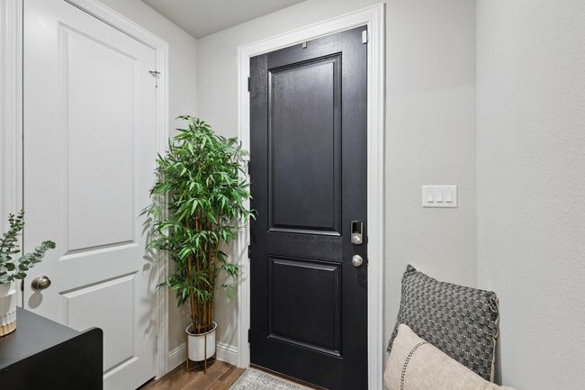 2460 Merriweather Ln, Townhouse with 3 bedrooms, 4 bathrooms and null parking in Flower Mound TX | Image 6