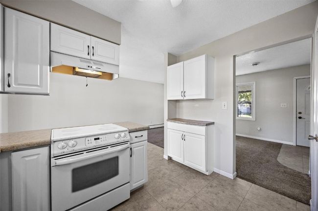 108 Parkview Ct, House other with 3 bedrooms, 2 bathrooms and null parking in Tipton IA | Image 11