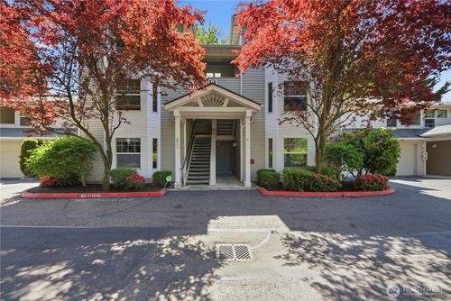 8-103-2001 120th Pl Se, Everett, WA, 98208-6267 | Card Image