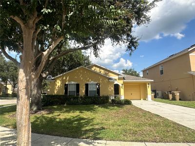 17906 Woodcrest Way, House other with 4 bedrooms, 3 bathrooms and null parking in Clermont FL | Image 2