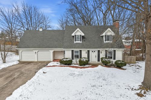 701 N Cedar Lake Dr W, COLUMBIA, MO, 65203-3113 | Card Image