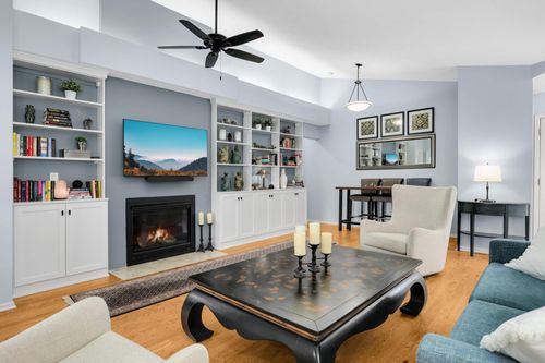 523 Lovell Ave, Roseville, MN, 55113-3513 | Card Image