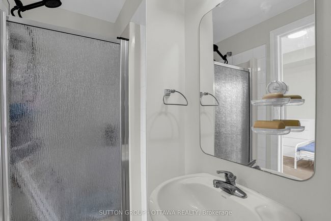 F - 241 Crestway Dr, Condo with 2 bedrooms, 2 bathrooms and null parking in Ottawa ON | Image 23