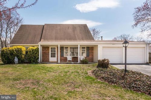 4311 Pergate Ln, FAIRFAX, VA, 22033-3440 | Card Image