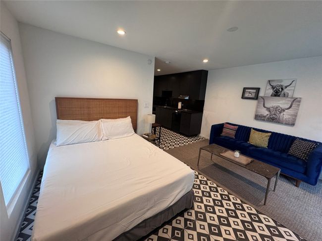 APT-201 - 201 Academy Dr, Condo with 0 bedrooms, 1 bathrooms and 1 parking in Austin TX | Image 12