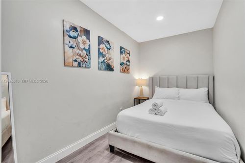 7-10002 E Bay Harbor Dr, Bay Harbor Islands, FL, 33154 | Card Image