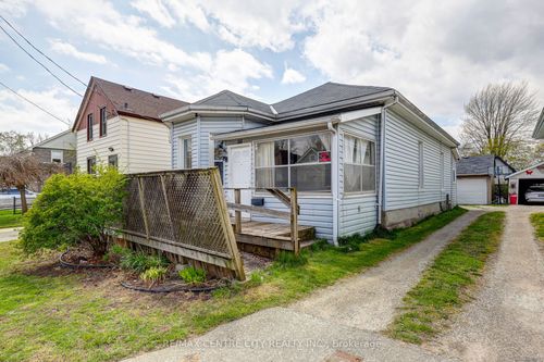88 Flora Street, St Thomas, ON, N5P2X6 | Card Image