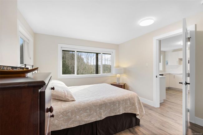 Lower suite | Image 28