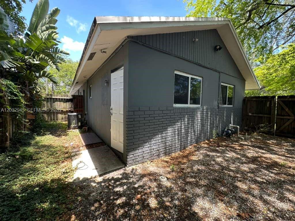 Residential Lease in Fort Lauderdale 3