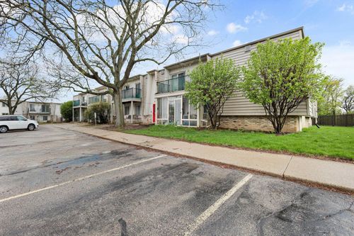 108-2434 Independence Lane, Madison, WI, 53704 | Card Image