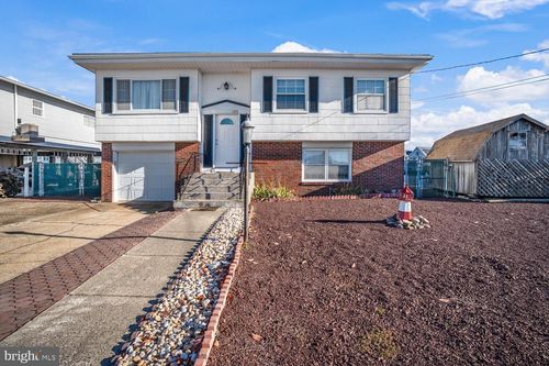 135 E Potomac Dr, LITTLE EGG HARBOR TWP, NJ, 08087-1109 | Card Image