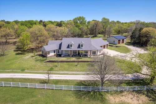 777 Hog Town Rd, Collinsville, TX, 76233-3606 | Card Image
