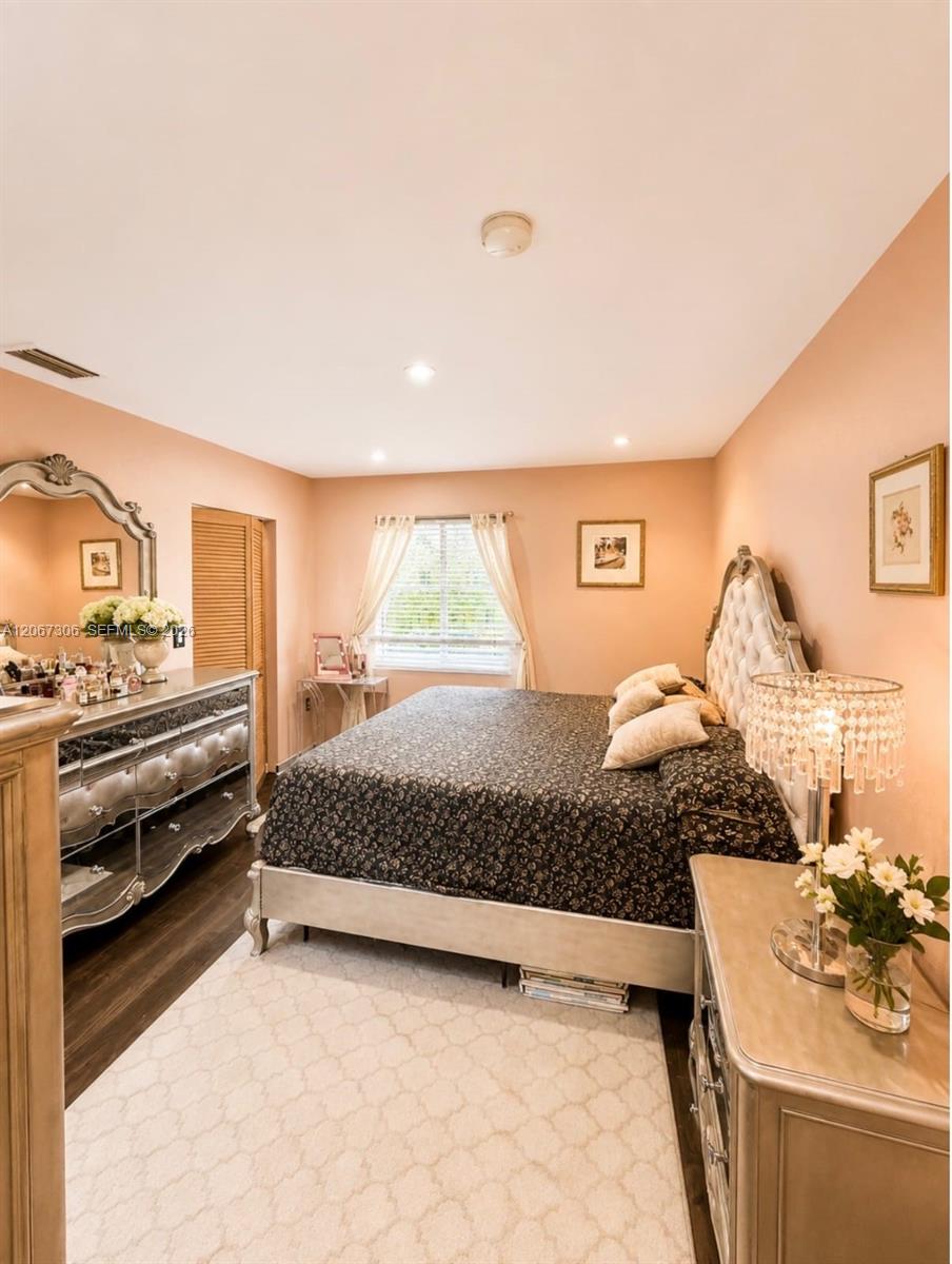 Residential Lease in Miami Gardens 5