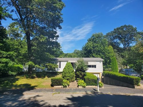 5 Damico Dr, Marlborough, MA, 01752-1814 | Card Image