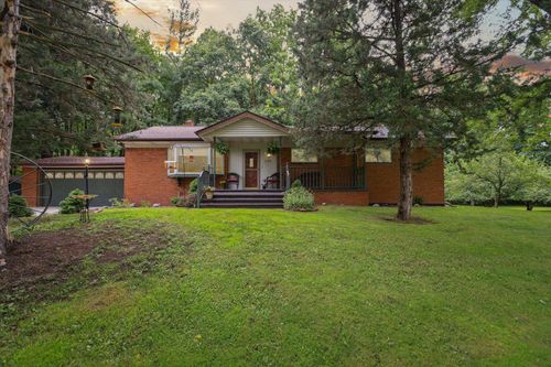 4360 Waltan Rd, Vassar, MI, 48768-9540 | Card Image