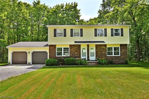 6940 Mahoning Avenue Nw, Warren, OH, 44481 | Card Image