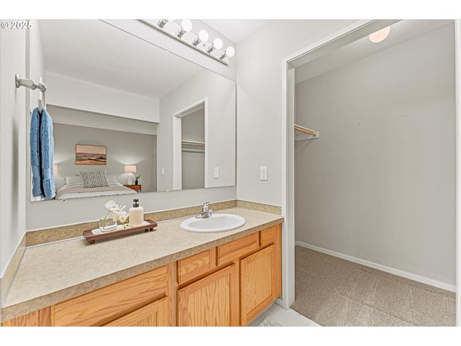 3D - 48 Eagle Crest Dr, Condo with 2 bedrooms, 2 bathrooms and 2 parking in Lake Oswego OR | Image 26