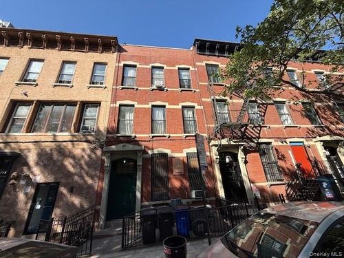 3f-99 Prospect Pl, Brooklyn, NY, 11217-2802 | Card Image