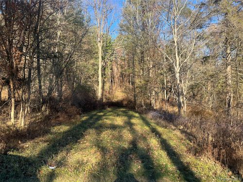 12 Pioneert, Copake, NY, 12516 | Card Image