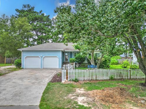 608 Dolphin Dr, Summerville, SC, 29485-4184 | Card Image