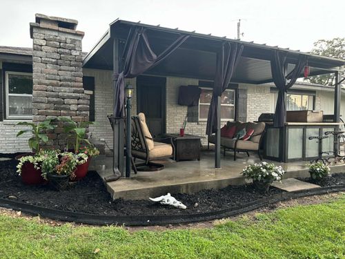 24 Lakeshore Dr, Adair, OK, 74330-3091 | Card Image