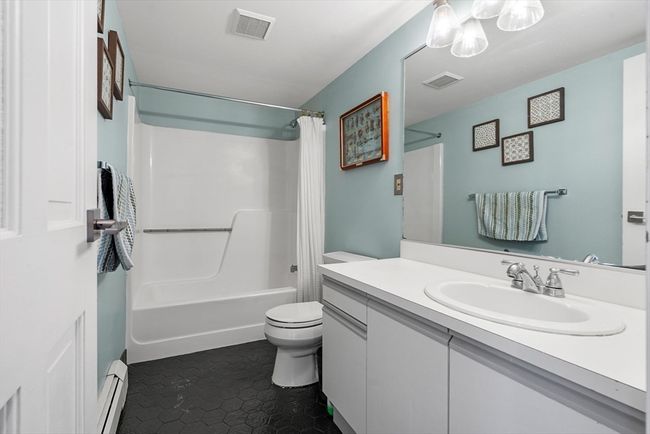 APT-201 - 9 Barton Sq, Condo with 2 bedrooms, 2 bathrooms and 1 parking in Salem MA | Image 11