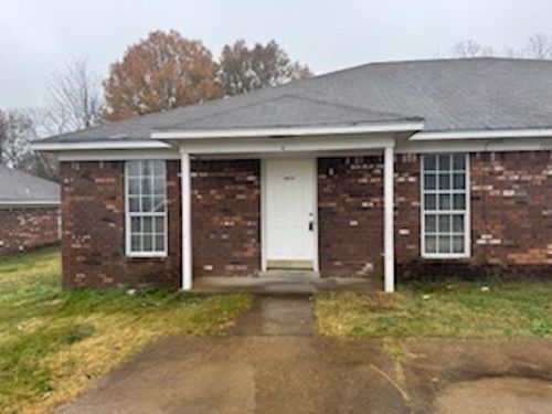 100 Nikki Dr, Senatobia, MS, 38668 | Card Image