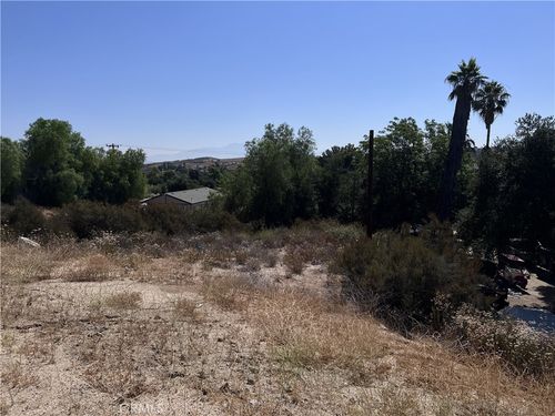 32962 West Ave, Wildomar, CA, 92595 | Card Image