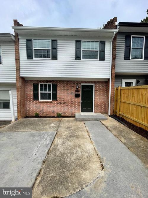 12-337 Kendrick Ln, FRONT ROYAL, VA, 22630-2831 | Card Image