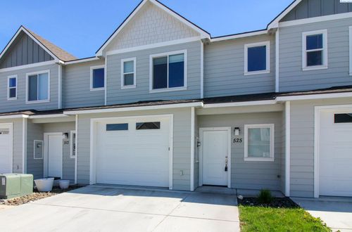 525 S Quillan Court, Kennewick, WA, 99337 | Card Image