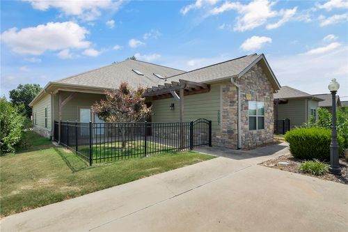 2007 S Dixieland Rd, Rogers, AR, 72758-6203 | Card Image