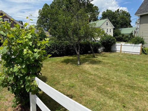 25 Downing St, Concord, NH, 03301-3507 | Card Image