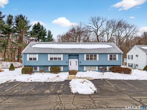 39-39 Founders Vlg, Clinton, CT, 06413-1850 | Card Image