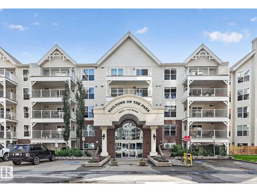 417-10311 111 St Nw, Edmonton, AB, T5K2Y8 | Card Image