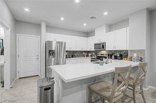 6740 Nimbus Ave, Las Vegas, NV, 89130-1008 | Card Image