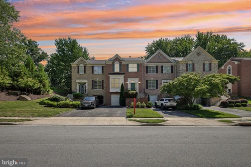 8418 Timberland Cir, Ellicott City, MD, 21043-6066 | Card Image