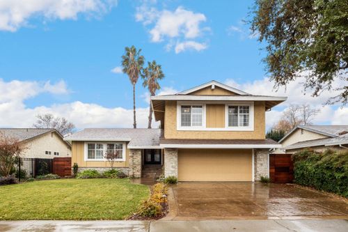 835 Columbia Dr, Woodland, CA, 95695-5005 | Card Image