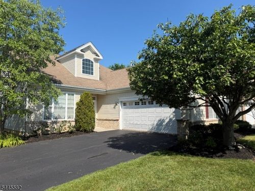 417 Melrose Way, Monroe Twp, NJ, 08831-3784 | Card Image