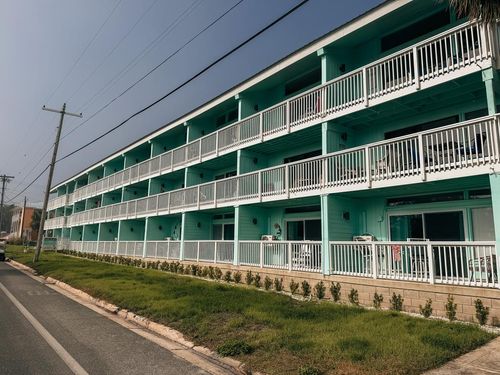 222-211 2nd St, CEDAR KEY, FL, 32625-5115 | Card Image