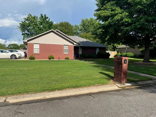 1610 Antler Cir, Conway, AR, 72034-8677 | Card Image