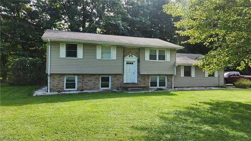 10770 Infirmary Rd, Mantua, OH, 44255-9494 | Card Image