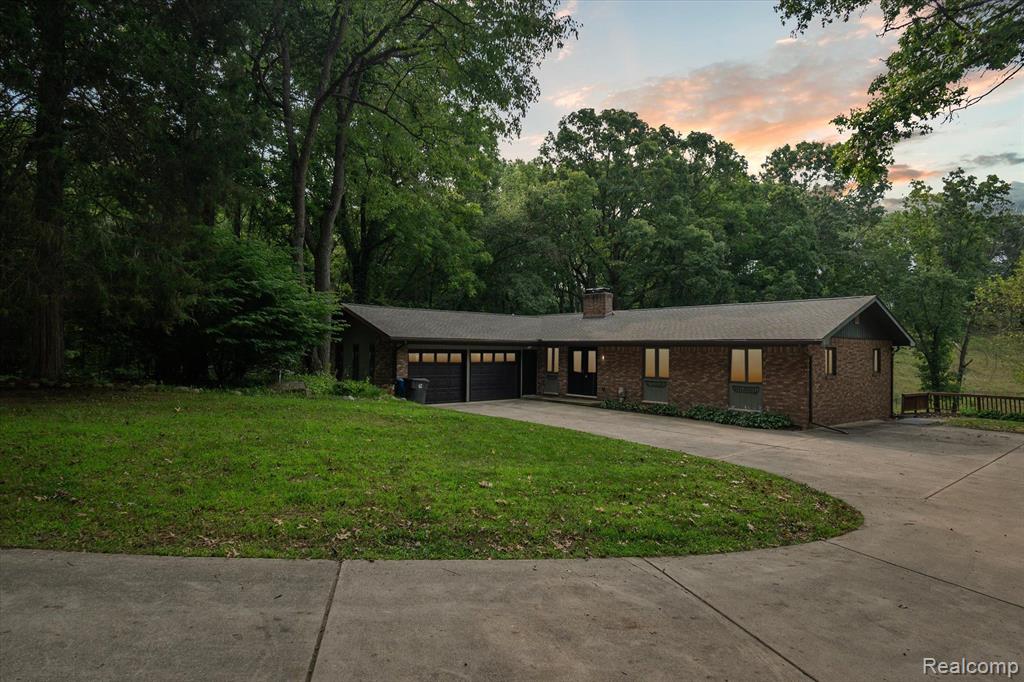 Eggert Pl, Brighton, MI 48116 #1