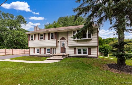 3499 W Lake Road, Wilson, NY, 14172 | Card Image