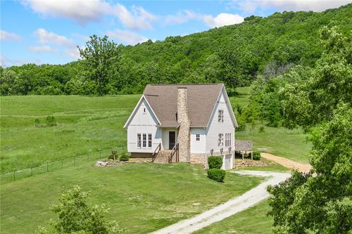6935 Bear Creek Dr, Harrison, AR, 72601-6577 | Card Image